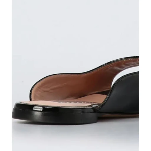 Open-Toed Slippers