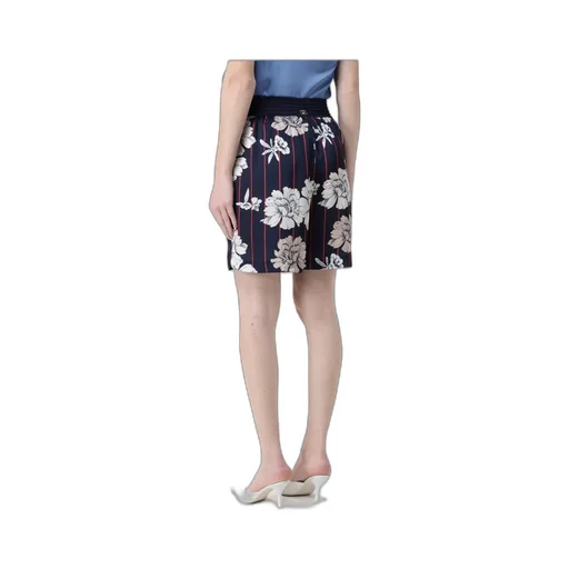 Elastic Waist Shorts
