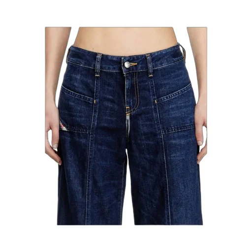 Diesel D-Akii L32 Flared Jeans