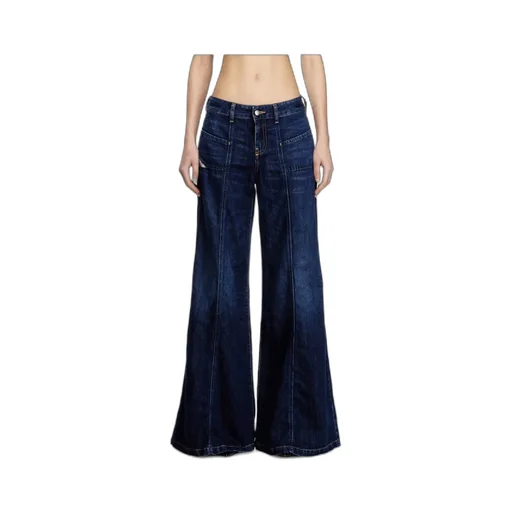 Diesel D-Akii L32 Flared Jeans