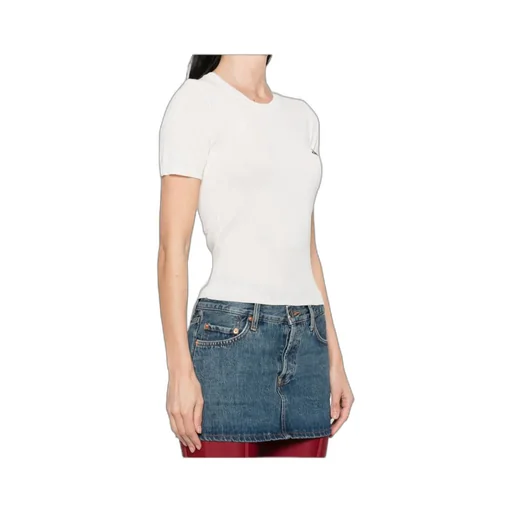 Short-Sleeved T-Shirt