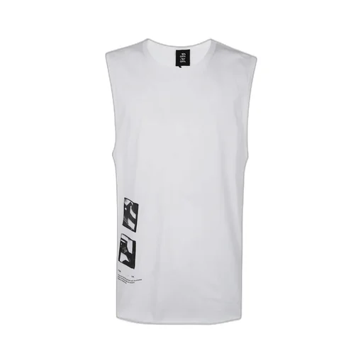 Graphic-Print T-Shirt