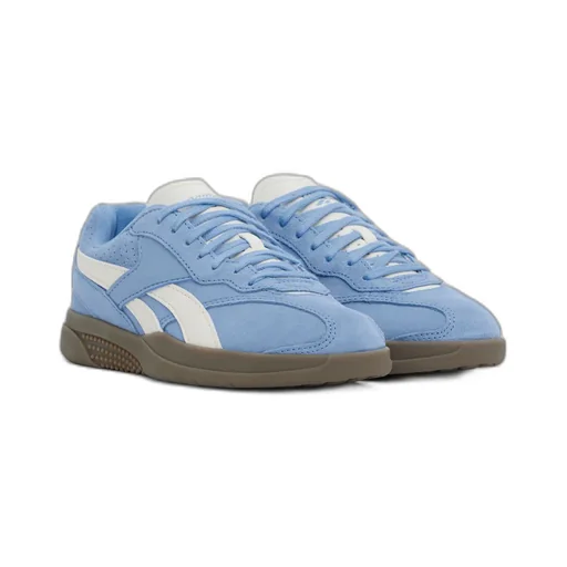 Round Toe Low-Top Sneakers