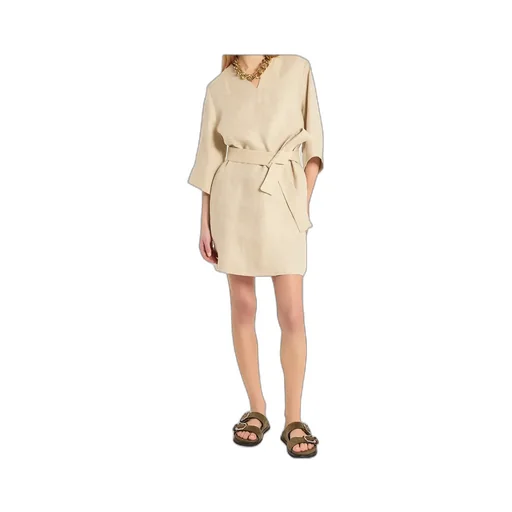Dress With Belt