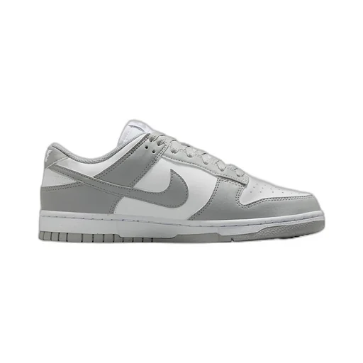 Dunk Low Sneakers