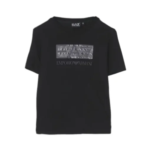 Short-Sleeved T-Shirt