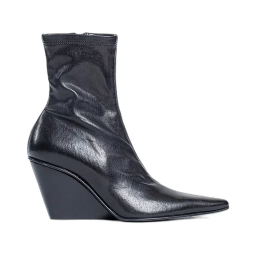 Pointed Short Boots