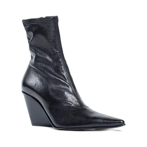 Pointed Short Boots