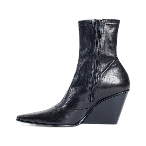 Pointed Short Boots