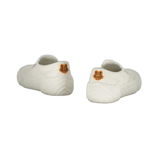 Round Toe Casual Shoes