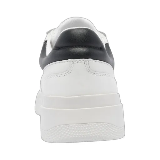 Lace-Up Low-Cut Casual Shoes