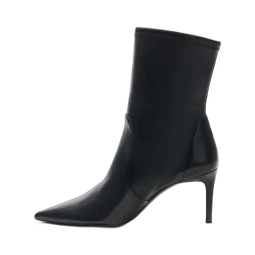 Pointed Short Boots