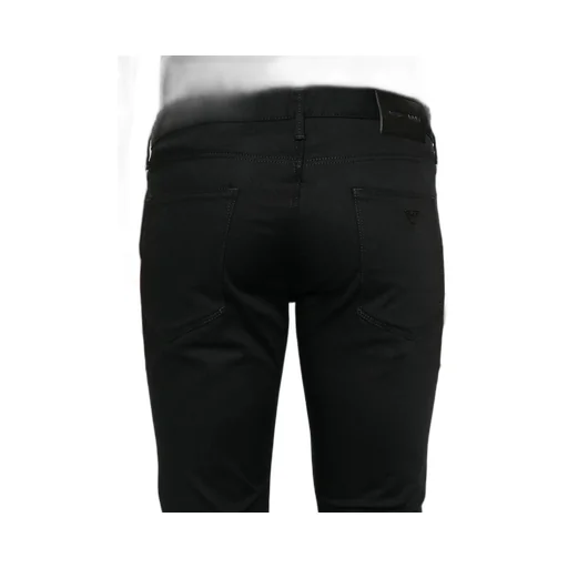 Logo-Plaque Slim-Fit Jeans