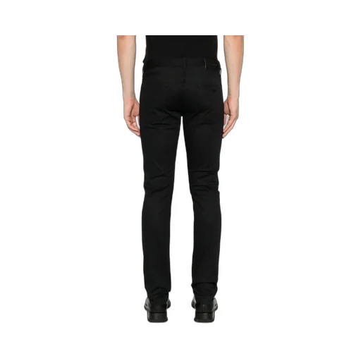 Logo-Plaque Slim-Fit Jeans