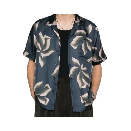 Short-Sleeved Shirt