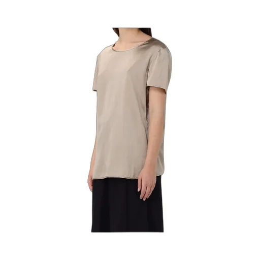 Short-Sleeved T-Shirt