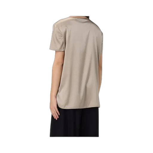 Short-Sleeved T-Shirt