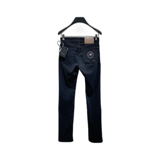 Belt-Loop Jeans