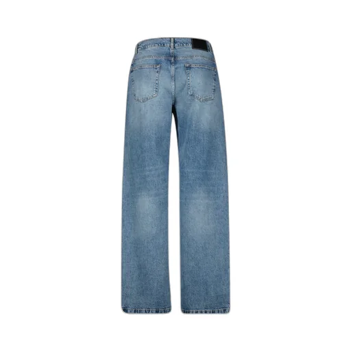 Belt-Loop Jeans