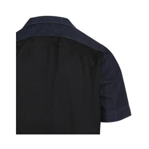 Short-Sleeved Shirt