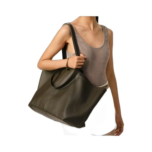 Ami Midi Tote Bag