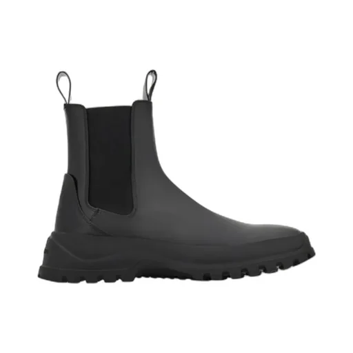 Round Head Chelsea Boots