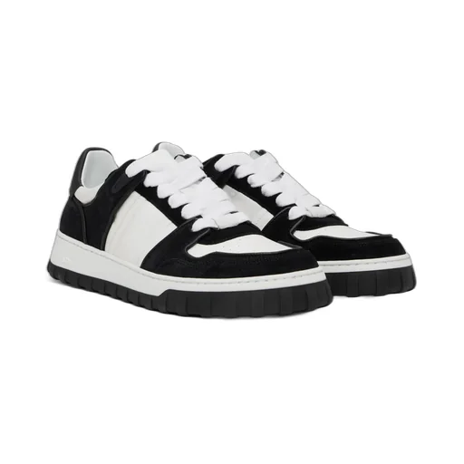Ami Logo Embossed Low-Top Sneakers