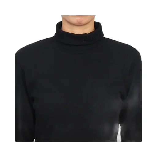 Long-Sleeved T-Shirt