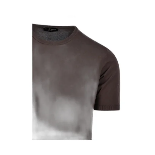 Short-Sleeved T-Shirt