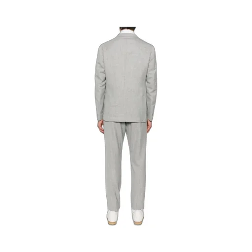 Long-Sleeved Suit