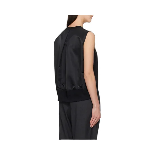 Contrasting-Panel Vest