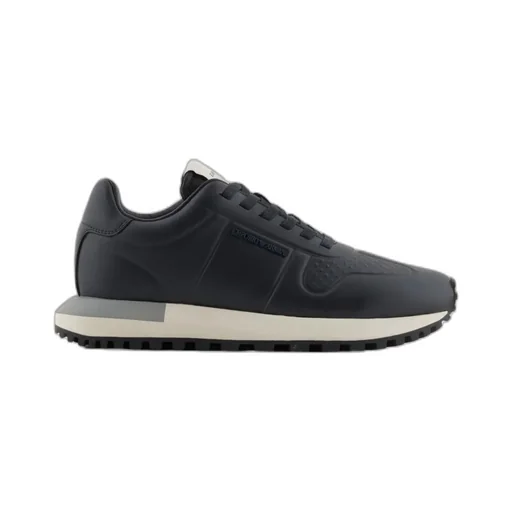 Low Top Sneakers