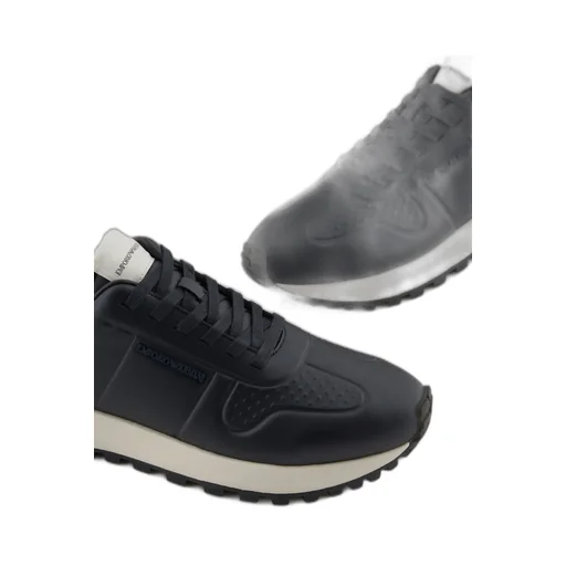 Low Top Sneakers