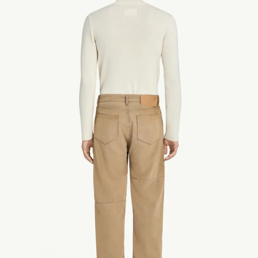 Straight-Leg Jeans