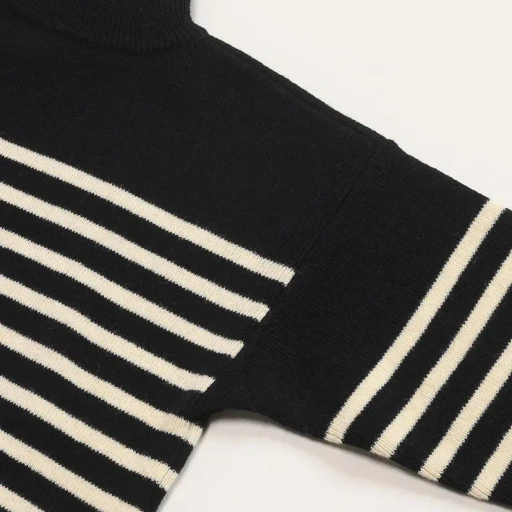 Gob Sweater