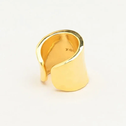 Concave Ring