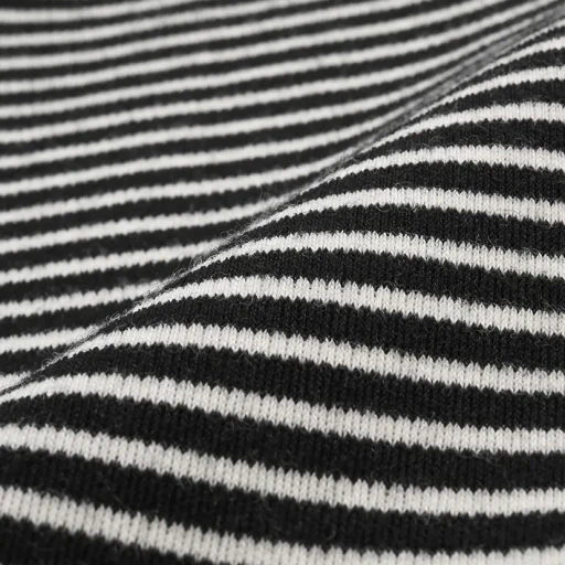 Men 32G Smooth Wool Crew Neck