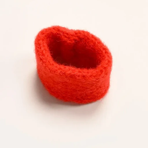 Fluffy Triangle Stole