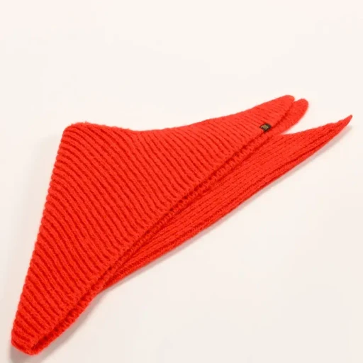 Fluffy Triangle Stole