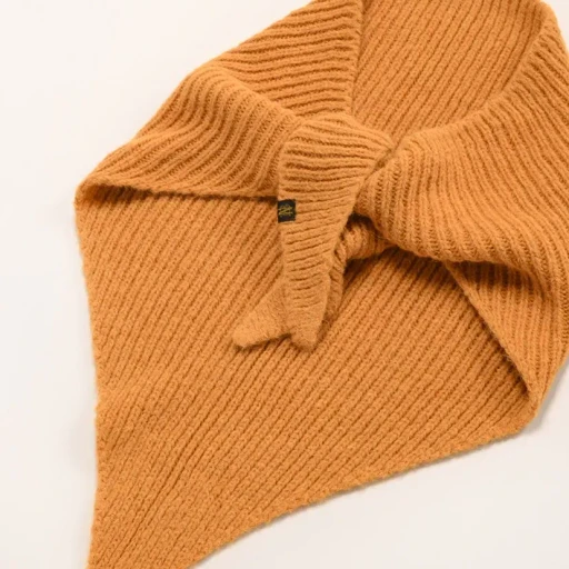 Fluffy Triangle Stole