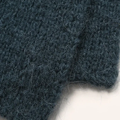Fluffy Muffler