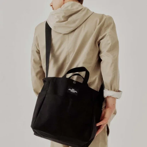 Multi-Pocket Bag Medium - Canvas Nylon
