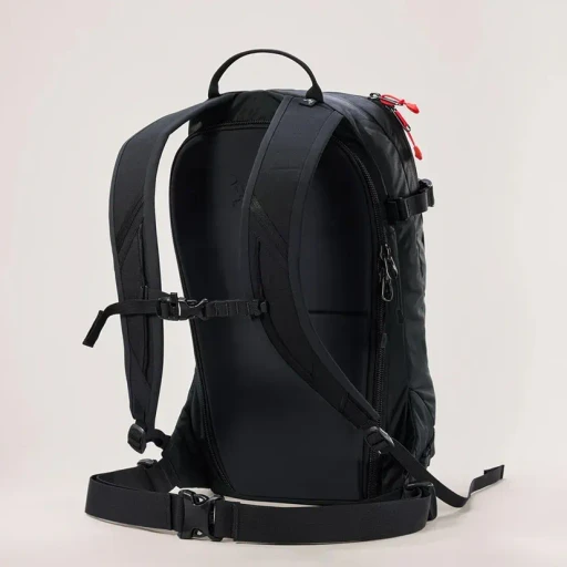 Quintic 16 Backpack