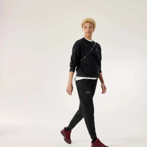 Emblem Fleece Crew