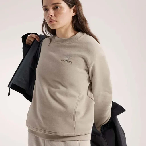 Emblem Fleece Crew