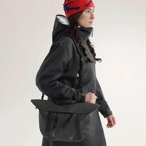 Granville Shoulder Bag