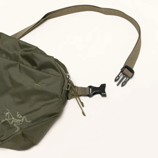 Heliad Crossbody