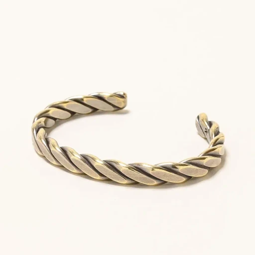 Heavyweight Plait Cuff - American Brass