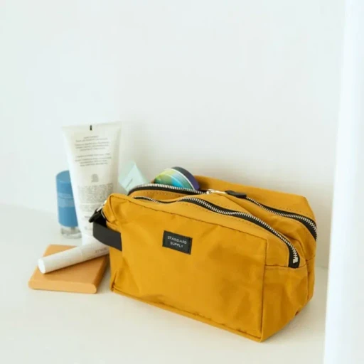Simplicity 2R Square Pouch M