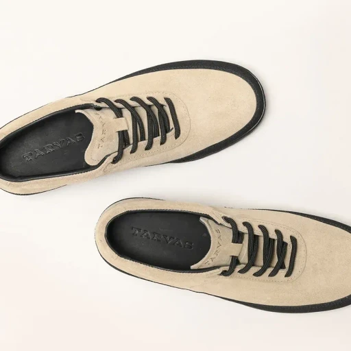 Explorer - Suede